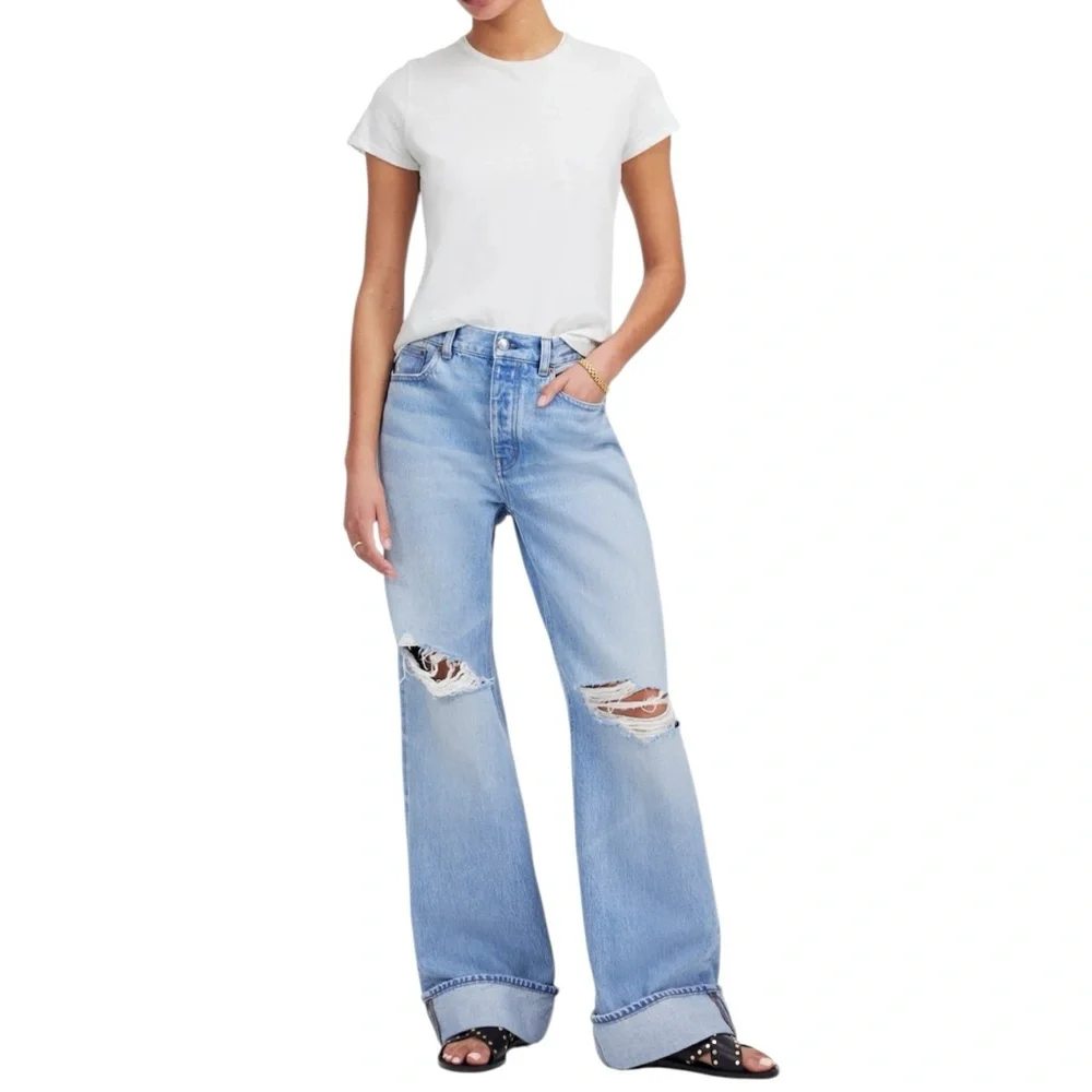 Madewell Essential Slim Tee in White Lightweight Cotton - Picture 3 of 8